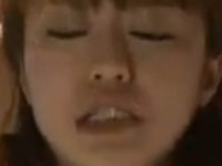 精子がない息子に変わって親父が息子嫁に中出しする家