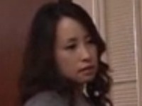 マザコンで彼女が作れない息子に告られた母親