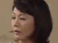 息子の後輩に犯され続けるアラフォー熟女の母～円城ひとみ